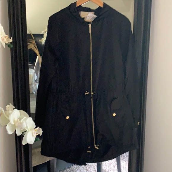 Michael Kors black & gold anorak drawstring jacket - Picture 4 of 9